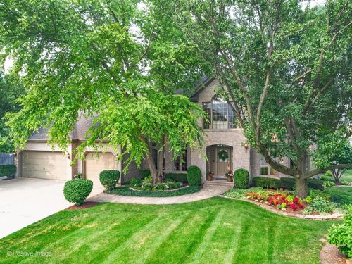 6905 Irish Ct, Darien, IL, 60561-3681 | Card Image
