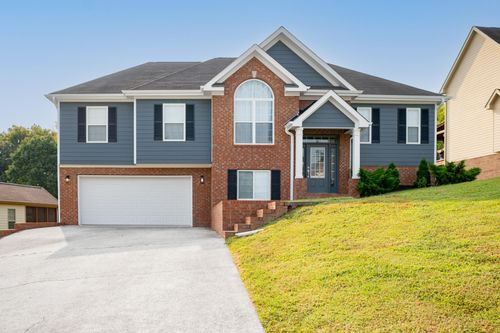 5653 Caney Ridge Cir, Ooltewah, TN, 37363-5550 | Card Image