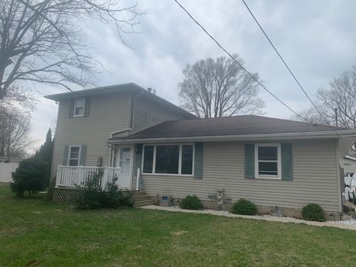 1818 S Carr St, Streator, IL, 61364-3904 | Card Image