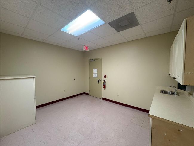 STE-102 - 13250 N 56 Th St, Home with 0 bedrooms, 0 bathrooms and null parking in TEMPLE TERRACE FL | Image 5