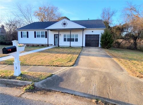 3 Minetti Ct, Hampton, VA, 23666-1616 | Card Image