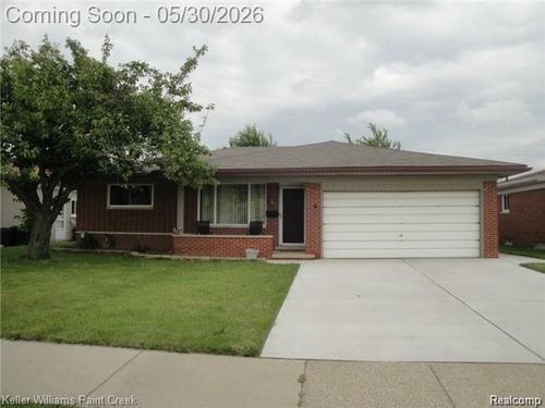 28926 James Dr, Warren, MI, 48092-5617 | Card Image