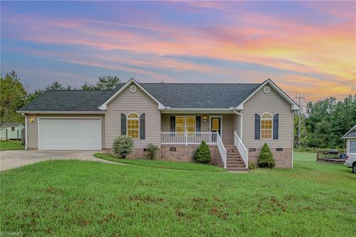 141 Saige Ct, Burlington, NC, 27217-8864 | Card Image