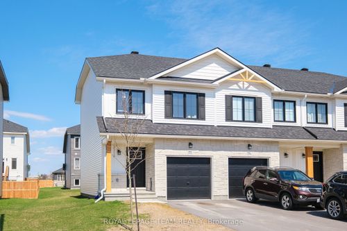 22 Margaret Graham Terrace, Smiths Falls, ON, K7A0B8 | Card Image