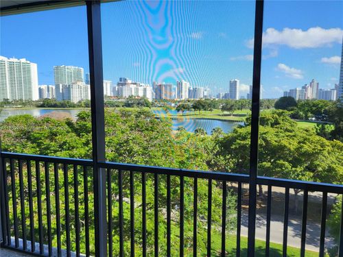 apt-704-3475 N Country Club Dr, Aventura, FL, 33180-1779 | Card Image