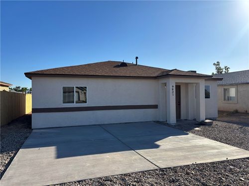 9821 S Phoenix Dr, Mohave Valley, AZ, 86440-9430 | Card Image