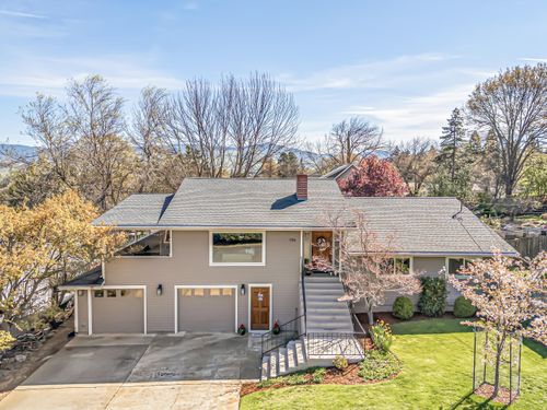 736 Frances Ln, Ashland, OR, 97520-3412 | Card Image