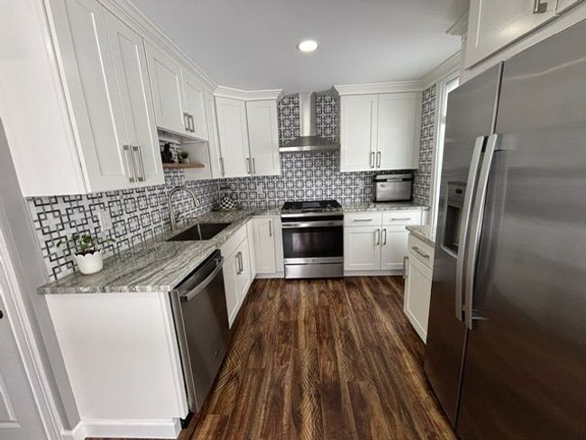 412 Ellen St, House other with 4 bedrooms, 2 bathrooms and null parking in Fenton MI | Image 13