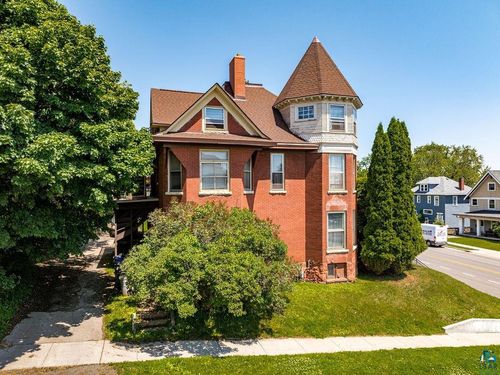 1801 E 4th St, Duluth, MN, 55812-1361 | Card Image