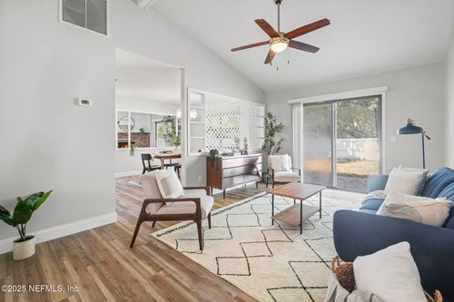 3042 Hampstead Dr, Jacksonville, FL, 32225-1743 | Card Image
