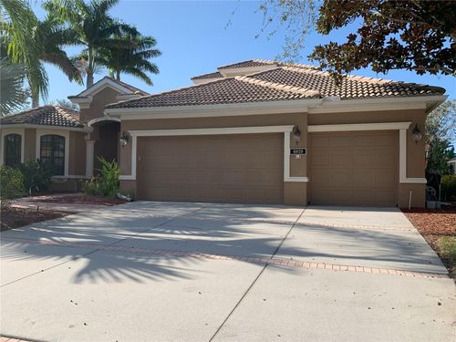 6828 Honeysuckle Trl, LAKEWOOD RANCH, FL, 34202-2923 | Card Image