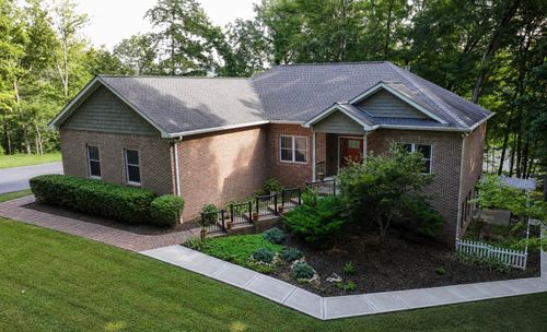 172 Periwinkle Hill Rd, Cadiz, KY, 42211-7277 | Card Image