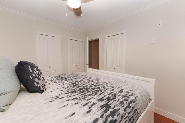11685 Steeves St, House other with 3 bedrooms, 1 bathrooms and 6 parking in Maple Ridge BC | Image 11
