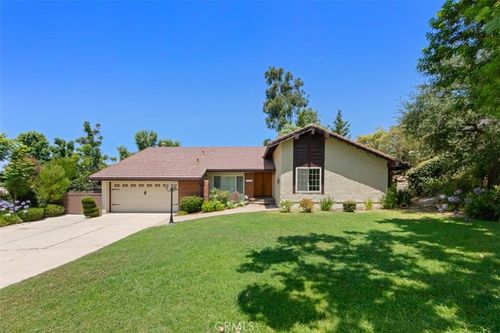 175 Wrangler Rd, Simi Valley, CA, 93065-5749 | Card Image