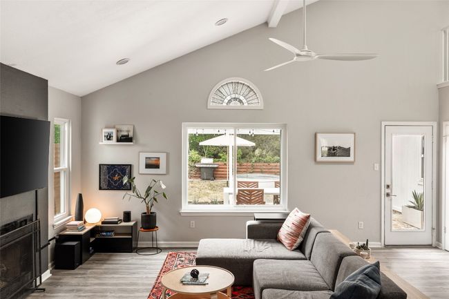 8504 Verona Trl, House other with 3 bedrooms, 3 bathrooms and 4 parking in Austin TX | Image 14