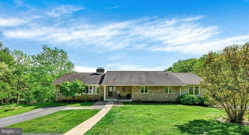 1911 Falls Rd, PARKTON, MD, 21120-9485 | Card Image