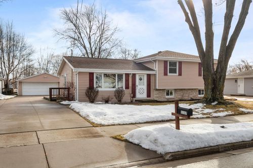 1117 Alva Street, MENASHA, WI, 54952 | Card Image