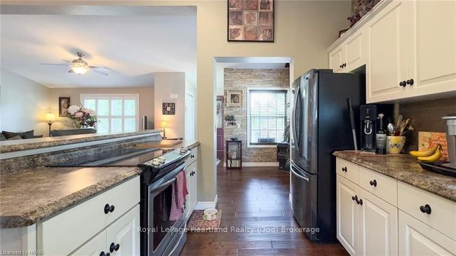 81396 Champlain Blvd, House other with 2 bedrooms, 2 bathrooms and 2 parking in Goderich ON | Image 13