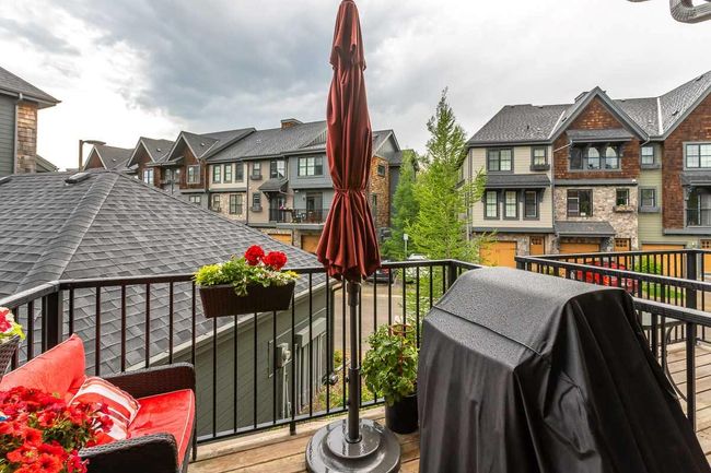 311 Ascot Circle Sw, Home with 2 bedrooms, 1 bathrooms and 2 parking in Calgary AB | Image 14