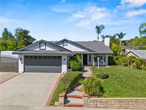 27724 Crookshank Dr, Santa Clarita, CA, 91350-1380 | Card Image