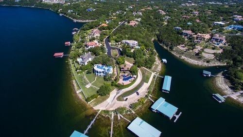 16009 Chateau Ave, Austin, TX, 78734-2640 | Card Image