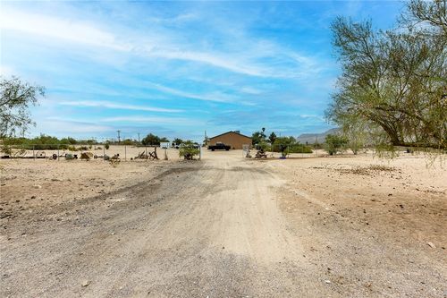 3820 1st Ave, Yucca, AZ, 86438 | Card Image