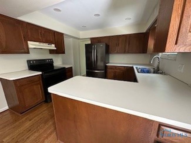 Kitchen | Image 8