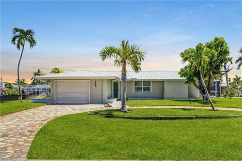 140 Egret St, FORT MYERS BEACH, FL, 33931-4410 | Card Image