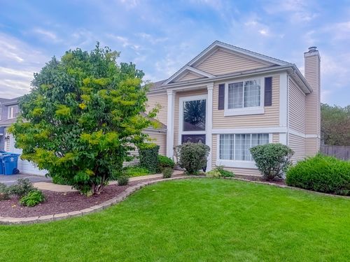 1301 Big Oak Trl, Aurora, IL, 60506-6302 | Card Image