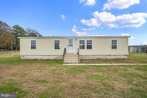 3370 Gun And Rod Club Rd, HOUSTON, DE, 19954-2560 | Card Image