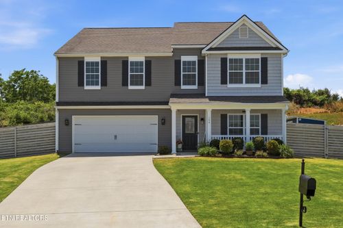 154 Gail Ln, Lenoir City, TN, 37772-1700 | Card Image