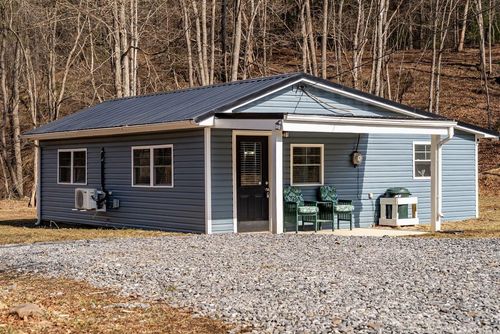 29 Shenandoah Mountain Rd, SUGAR GROVE, WV, 26815 | Card Image