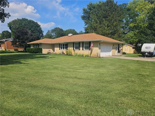 3998 Willowcrest Rd, Beavercreek, OH, 45430-1150 | Card Image