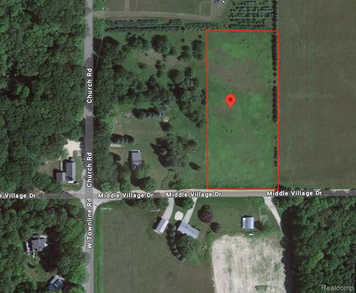 8924 Middle Village Rd, Harbor Springs, MI, 49740-9765 | Card Image