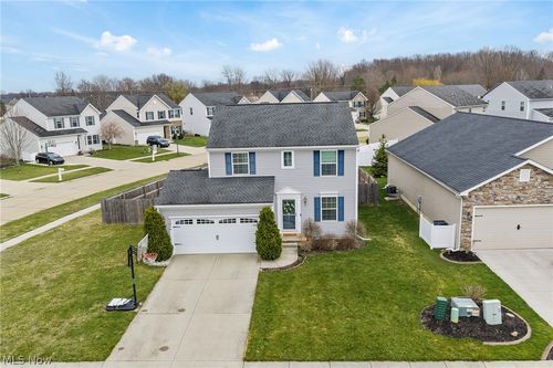 6401 Fawn Ln, North Ridgeville, OH, 44039-5818 | Card Image