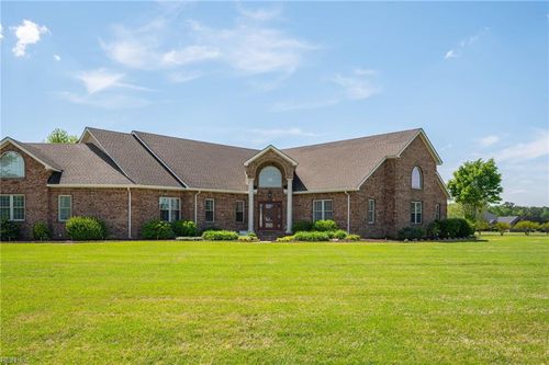 106 Phyllis Ct, Moyock, NC, 27958-9539 | Card Image