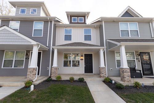 144 Davis Ridge Ln, Clarksville, TN, 37040-2071 | Card Image