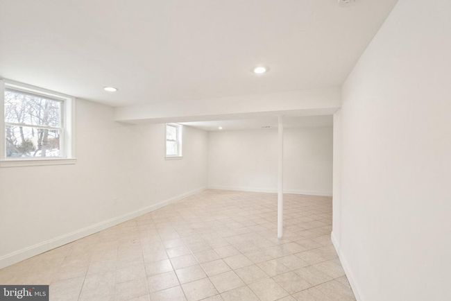 2280 Cocquina Dr, House other with 5 bedrooms, 2 bathrooms and null parking in RESTON VA | Image 43