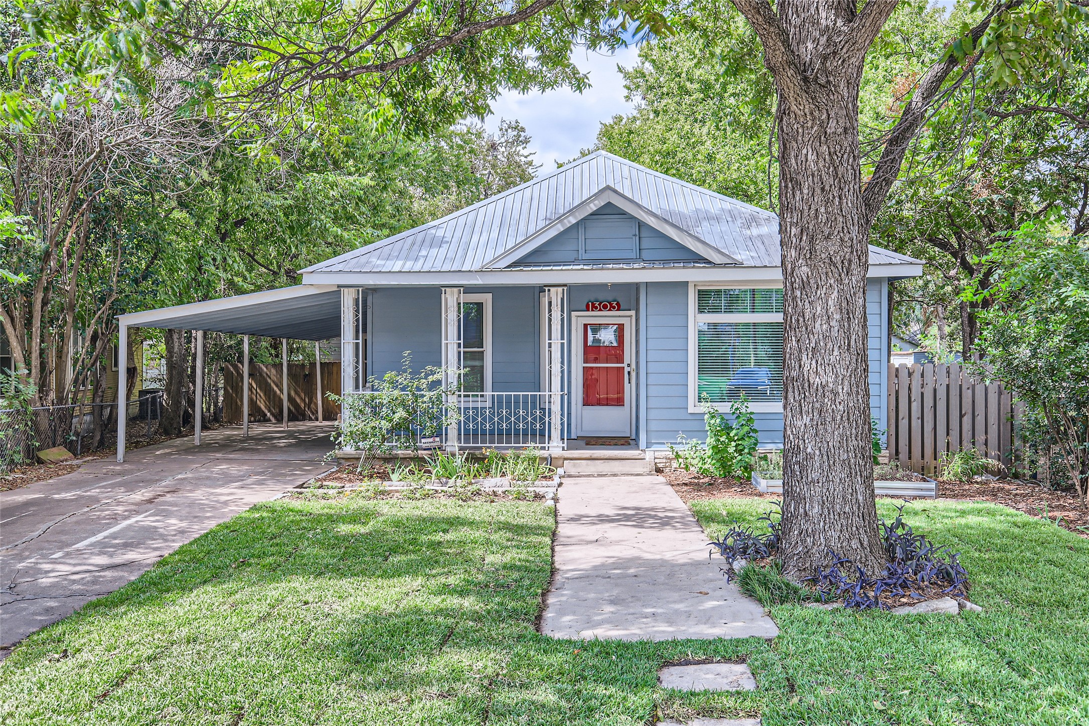 Georgian St, Austin, TX 78756