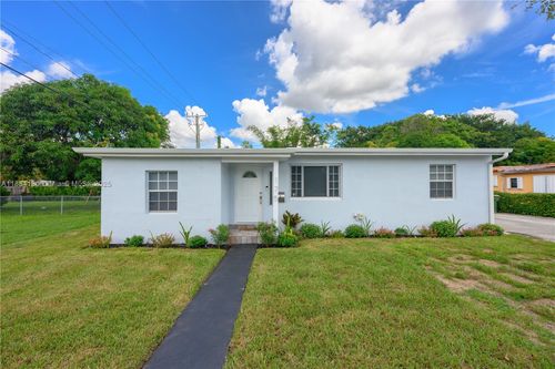 175 Nw 125th St, North Miami, FL, 33168-4616 | Card Image