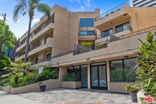 103-1633 S Bentley Ave, Los Angeles, CA, 90049-3214 | Card Image