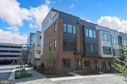 8150 Tompkins St, ROCKVILLE, MD, 20855-2439 | Card Image