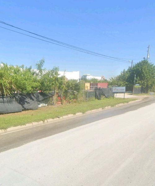 10831 Nw 144th St, Hialeah Gardens, FL, 33018-1197 | Card Image