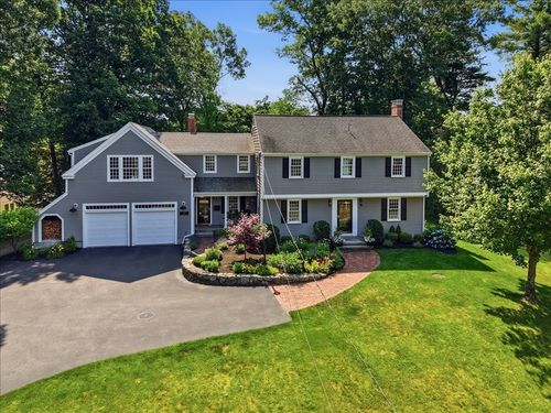 12 Stagecoach Rd, Hingham, MA, 02043-4834 | Card Image