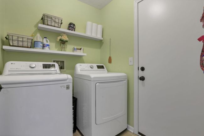 6707 Sunningdale Dr, House other with 4 bedrooms, 3 bathrooms and null parking in Westerville OH | Image 12