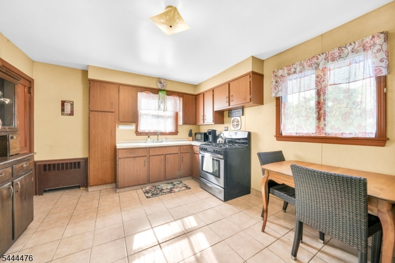 Residential in Clifton City 5