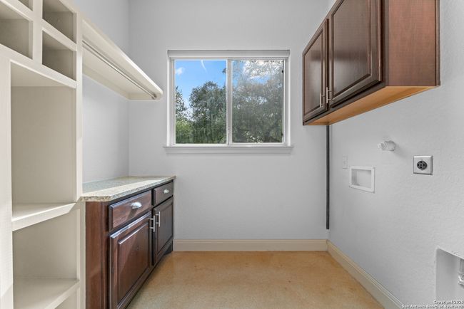 574 Deep Water Dr, House other with 3 bedrooms, 3 bathrooms and null parking in Spring Branch TX | Image 30