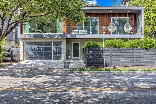 104 W 45th St, Austin, TX, 78751-3002 | Card Image