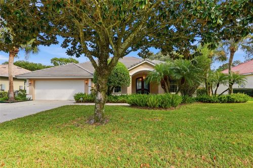 108 Lake Region Blvd N, WINTER HAVEN, FL, 33881-9568 | Card Image