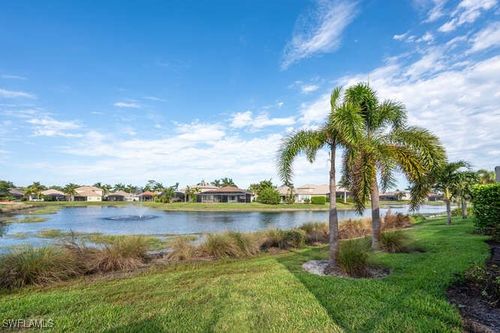 1641 Serrano Cir, NAPLES, FL, 34105-4948 | Card Image